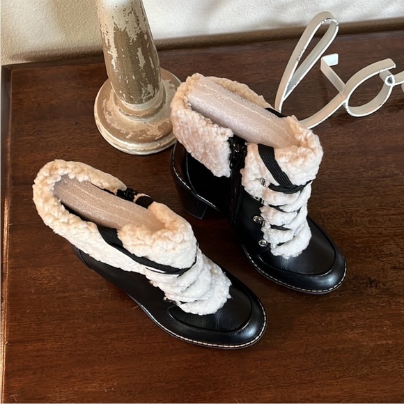 New In Box BCBGeneration Palli Hiker Heeled Lace Up Booties Faux Fur Sz 7 Black - Picture 6 of 7